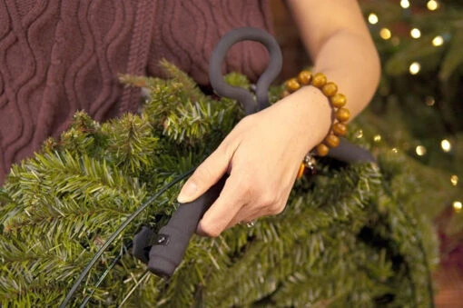 Treekeeper 36" Foam Lined Wreath Keeper With Removable Handle TK-10112 - Image 9
